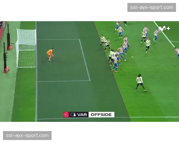 评论：争议点球改变比赛，专家称主裁量刑过重引发失衡